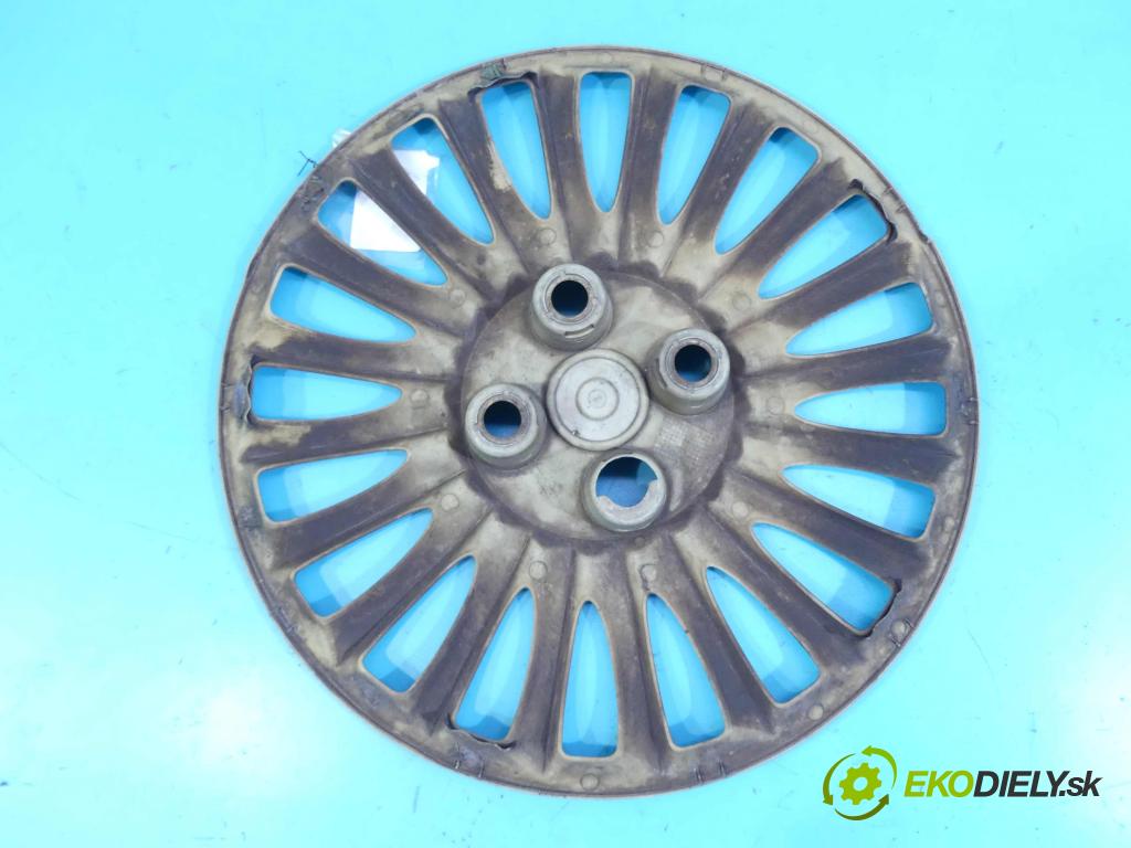 Fiat Punto Grande 1.4 77 HP manual 57 kW 1368 cm3 3- puklica  (Puklice)