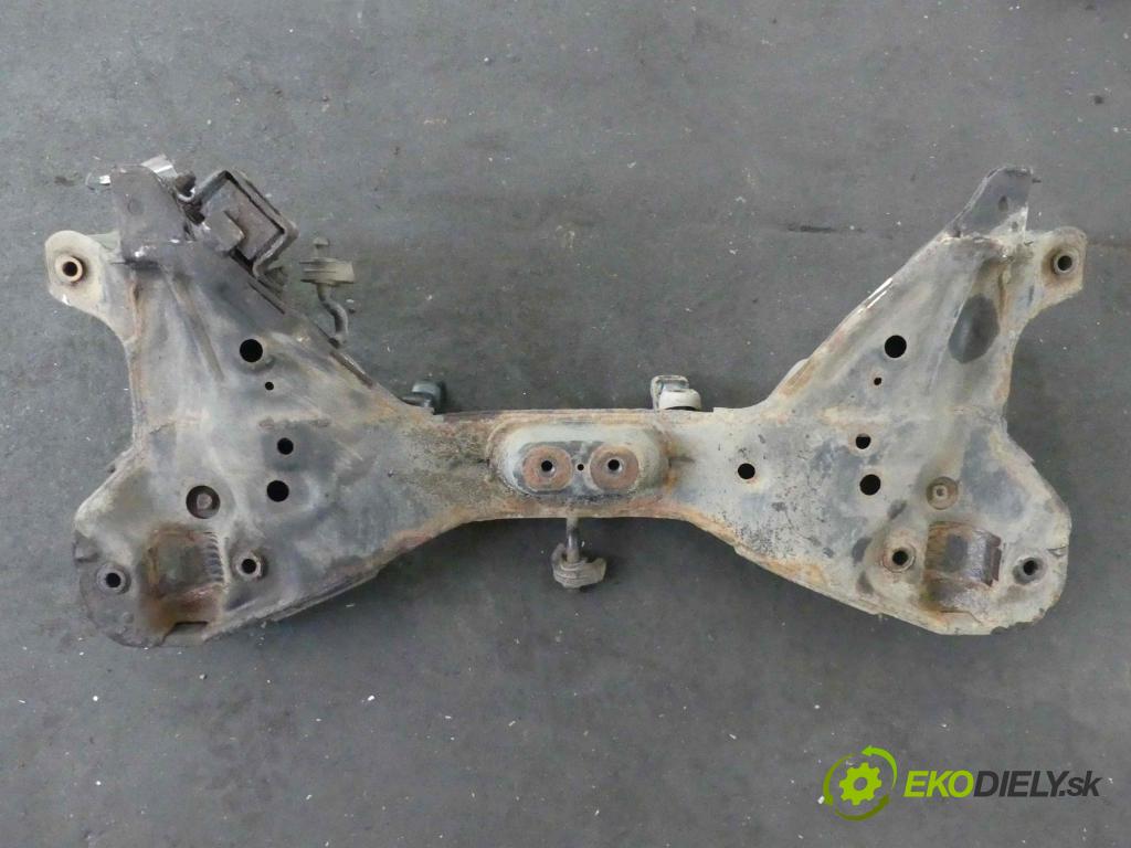 Mitsubishi Space star 1.6 16v 98 HP manual 72 kW 1584 cm3 5- výstuha motora