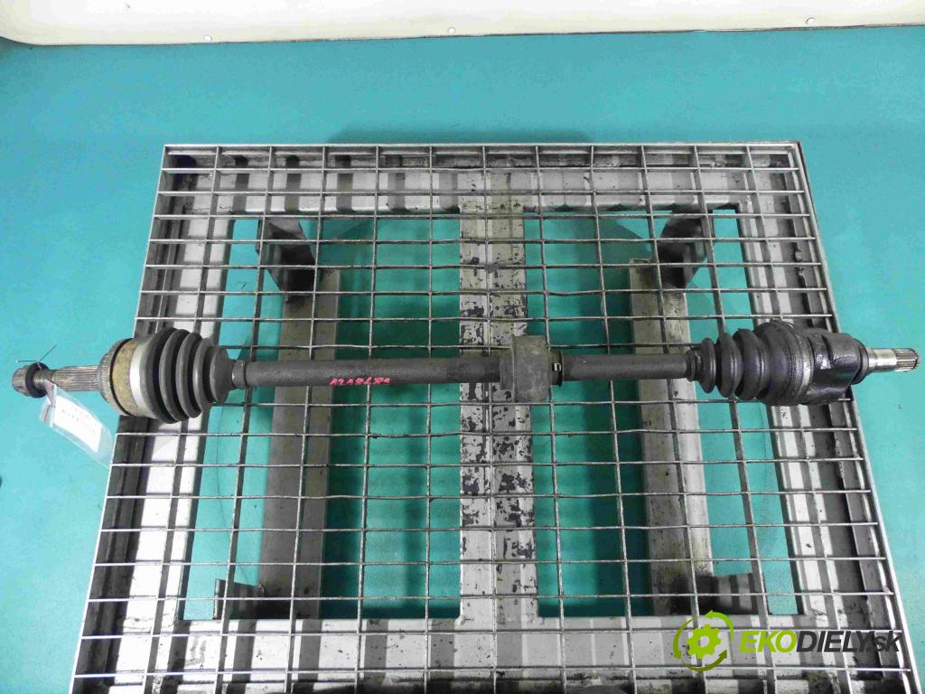 Toyota Corolla E12 2001-2009 1.6 vvti 110 HP manual 81 kW 1598 cm3 3- poloos pravé  (Poloosy)