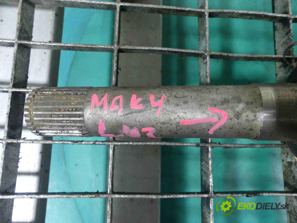 Mitsubishi Pajero I 1982-1991 2.5 karburátor: 103 HP manual 76 kW 2531 cm3 3- poloos pravé  (Poloosy)