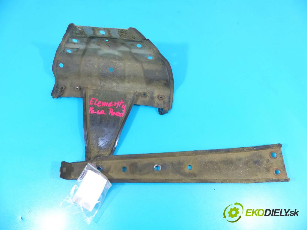 Mitsubishi Pajero I 1982-1991 2.5 karburátor: 103 hp manual 76 kW 2531 cm3 3- stěna přední  (Výztuhy přední)