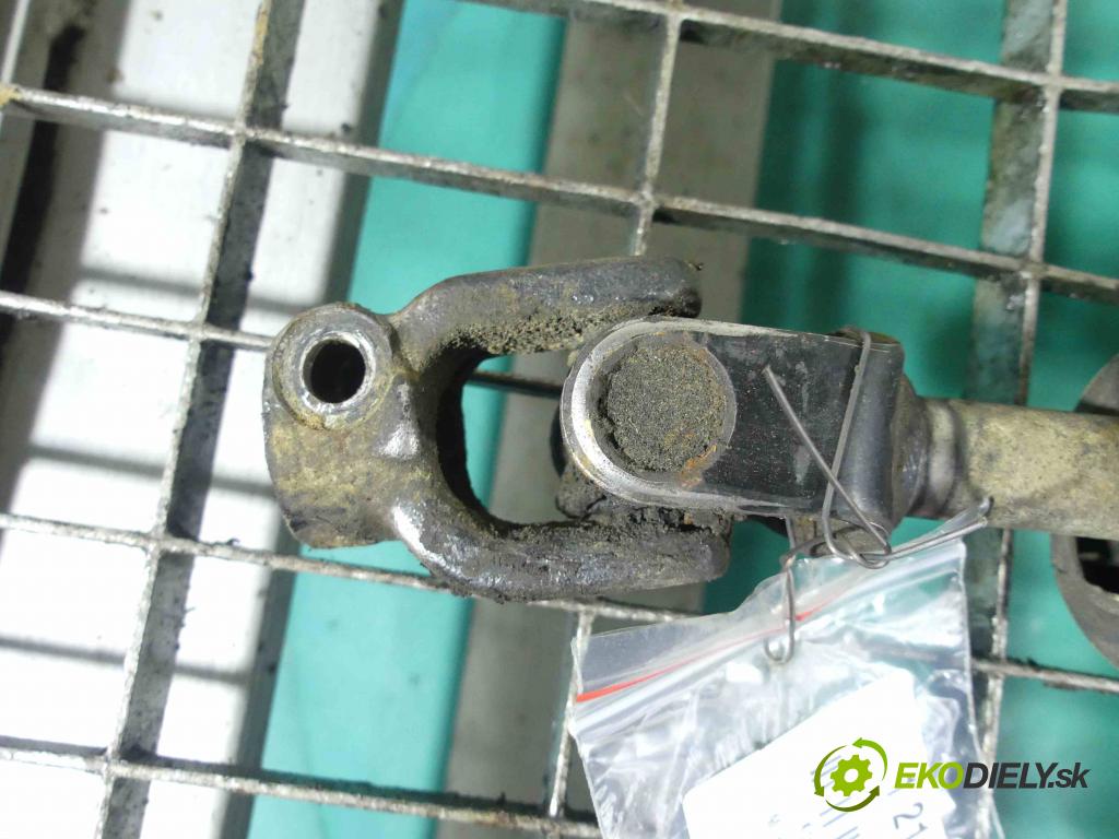 Mitsubishi Pajero I 1982-1991 2.5 karburátor: 103 HP manual 76 kW 2531 cm3 3- Sloupec: volant  (Tyče riadenia (volantu))