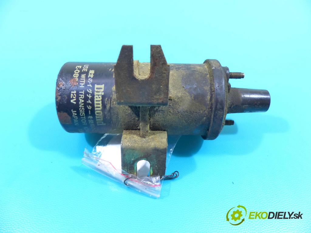 Mitsubishi Pajero I 1982-1991 2.5 karburátor: 103 HP manual 76 kW 2531 cm3 3- cievka zapaľovacia  (Zapaľovacie cievky, moduly)