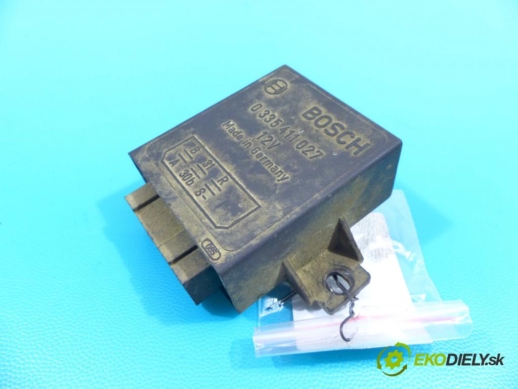 Mitsubishi Pajero I 1982-1991 2.5 karburátor: 103 HP manual 76 kW 2531 cm3 3- Relé: 0335411027 (Relé)