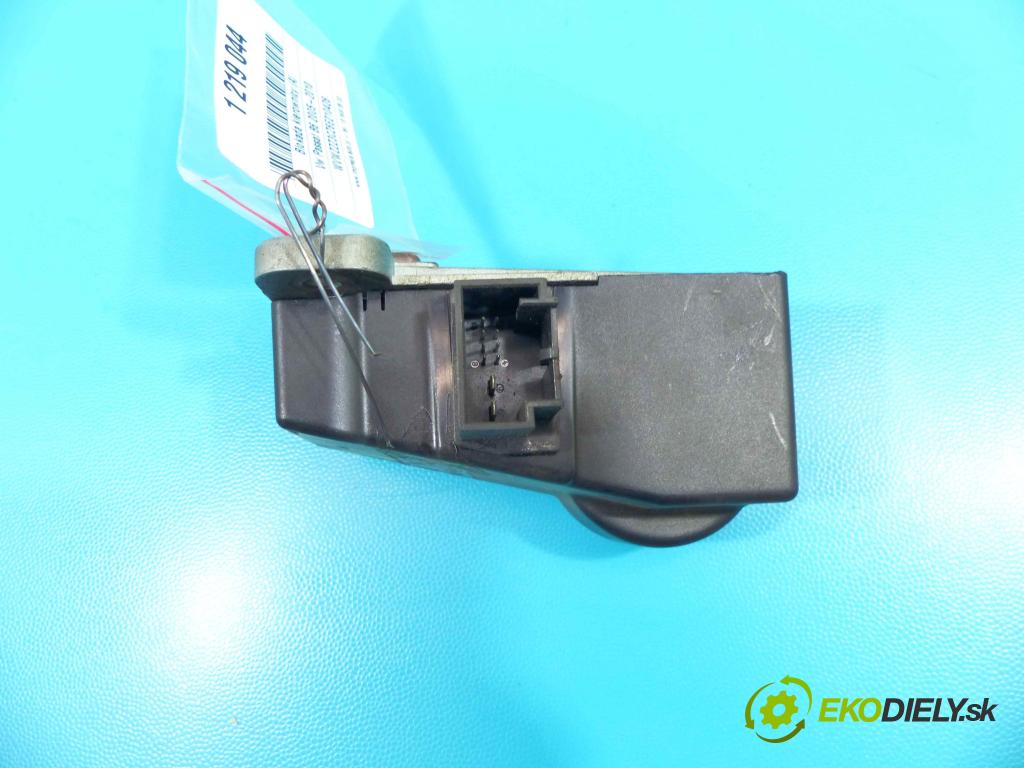 Vw Passat B6 2005-2010 1.9 tdi 105 HP manual 77 kW 1896 cm3 5- Blokáda: řízení: 3C0905861D (Ostatné)