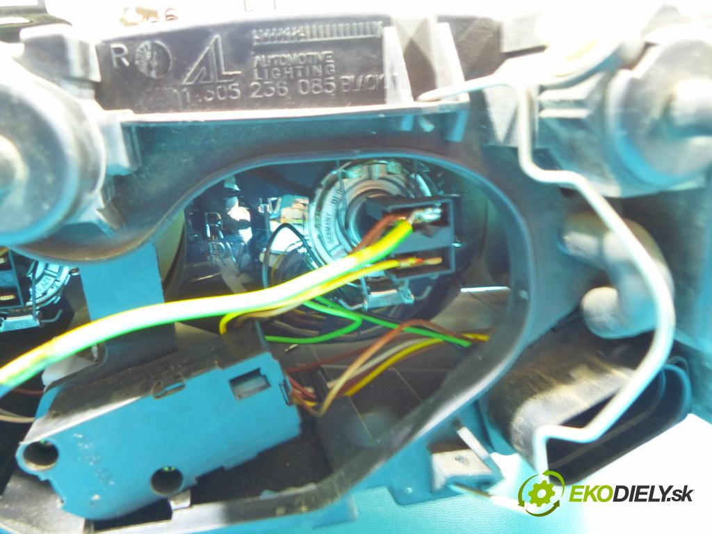 Alfa romeo Gt 2.0 16v 166 HP manual 122 kW 1970 cm3 3- Reflektor: pravý  (Pravé)