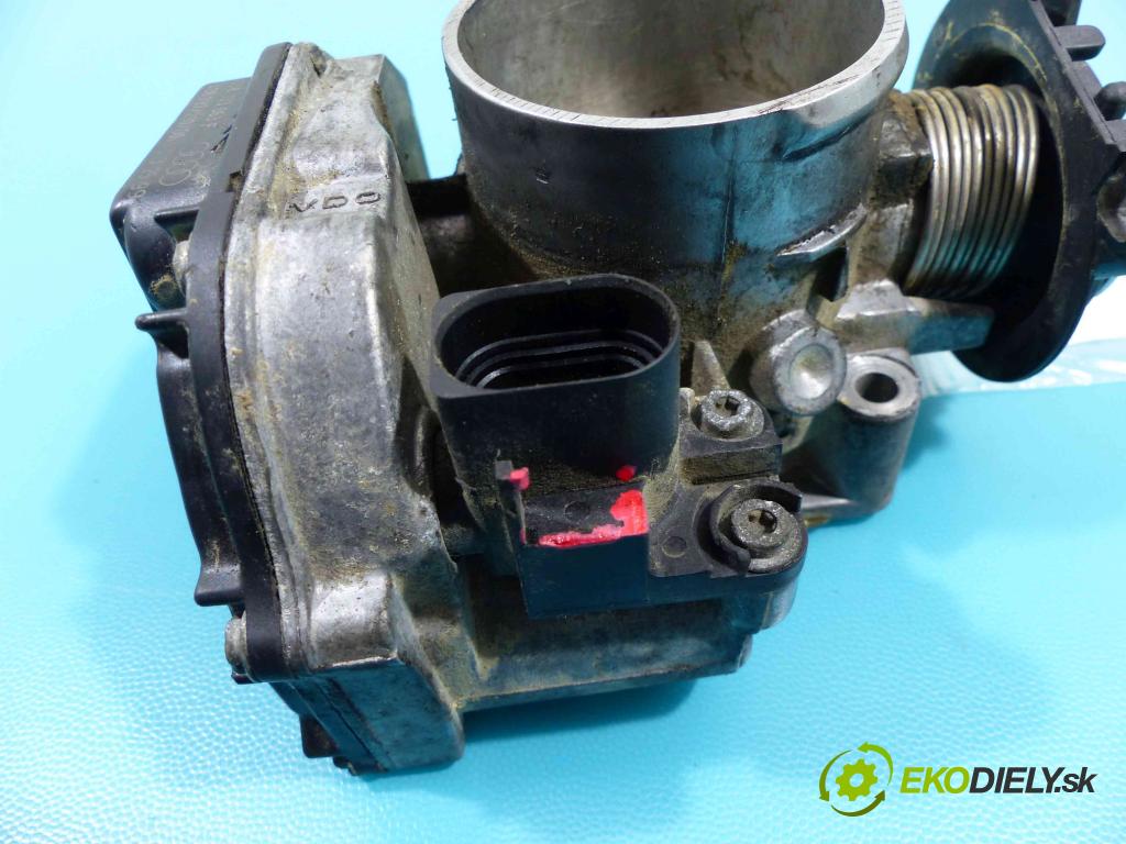 Audi A4 B5 1994-2001 1.8 T 150 HP automatic 110 kW 1781 cm3 5- klapka 058133063F (Škrtiace klapky)