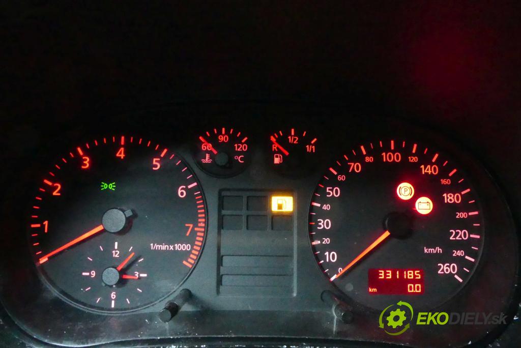 Audi A3 8L 1996-2003 1.6 SR 101 HP manual 74 kW 1595 cm3 3- prístrojovka/ budíky 8L0919860E (Prístrojové dosky, displeje)