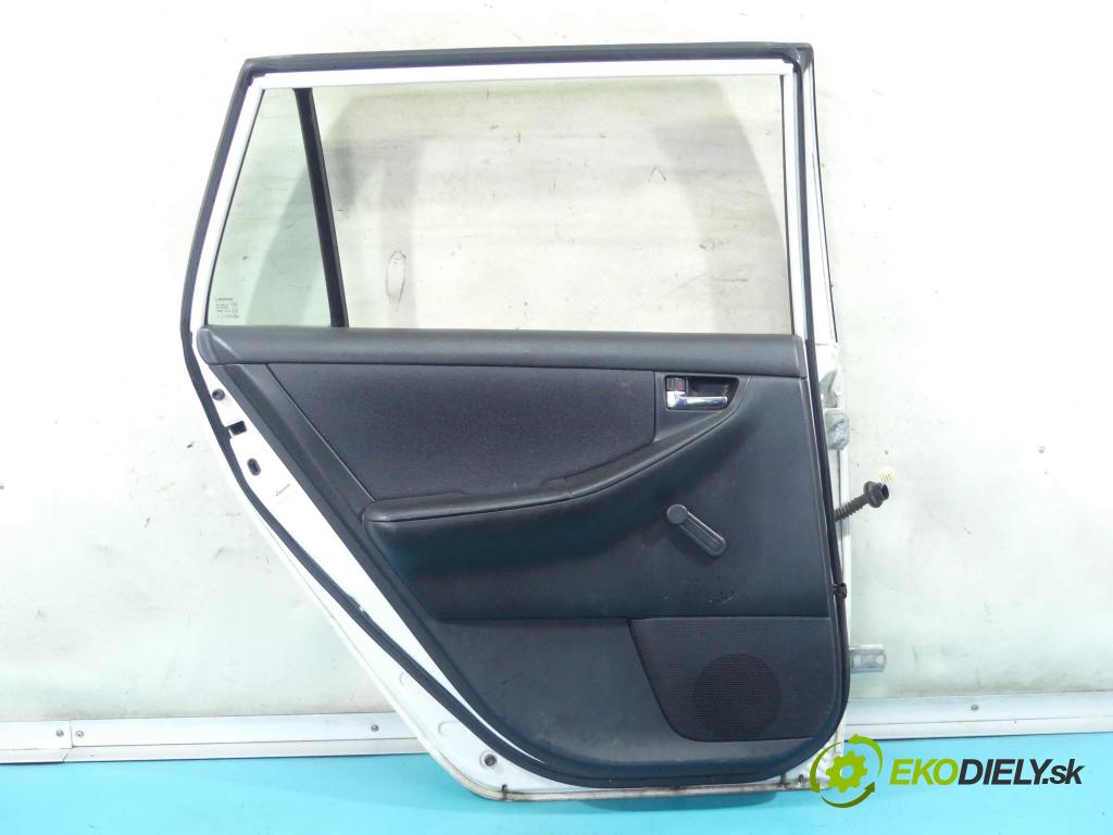 Toyota Corolla E12 2001-2009 1.4 vvti 97KM manual 71 kW 1398 cm3 5- dvere zadné ľavé (Ostatné)