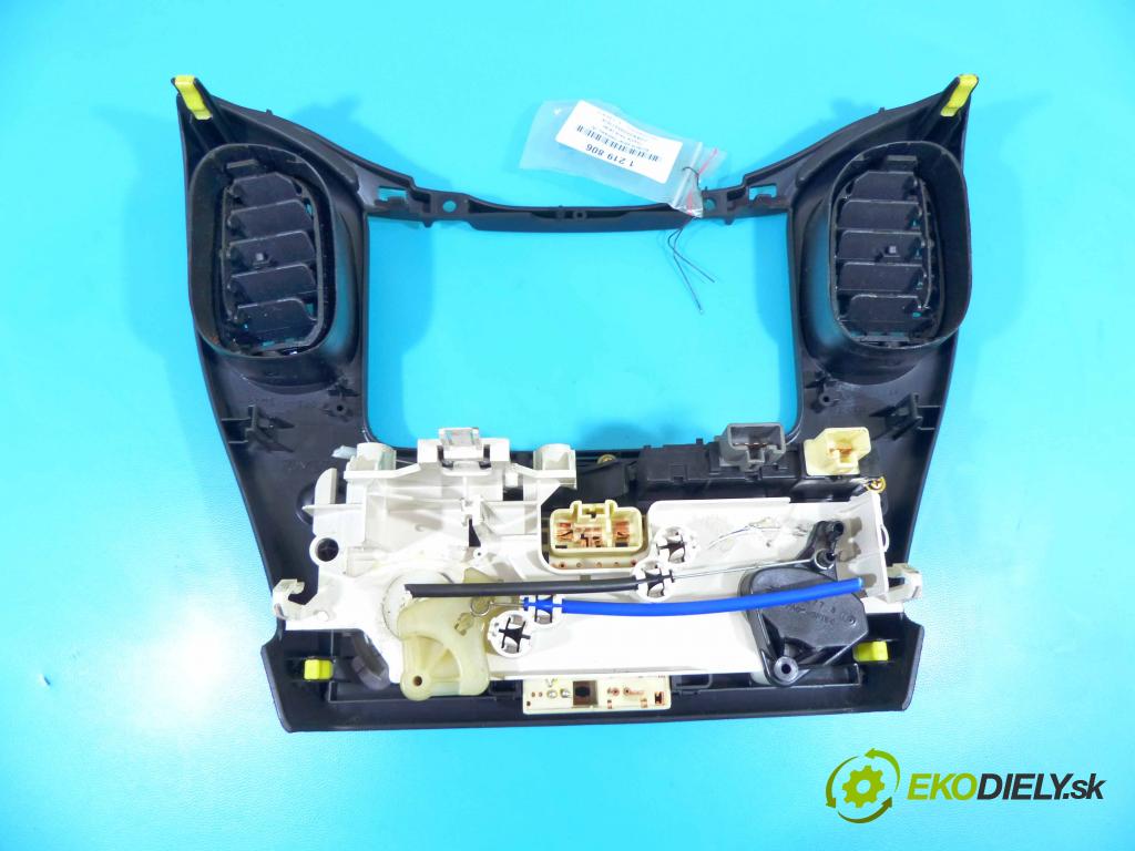 Toyota Yaris verso 1.3 vvti 86 HP manual 63 kW 1299 cm3 5- panel kúrenia 758277
