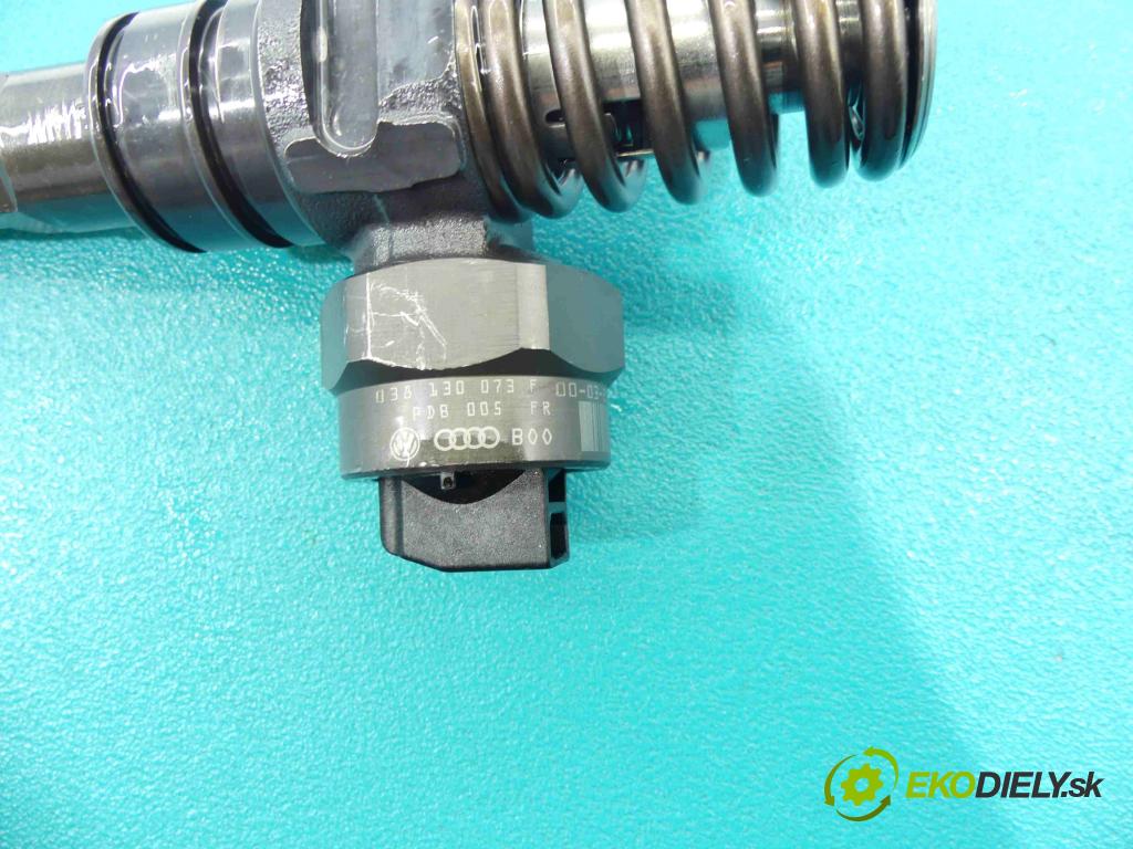 Vw Bora 1.9 tdi 116 HP manual 85 kW 1896 cm3 4- vstrekovacie čerpadlo 0414720007 (Vstrekovače)