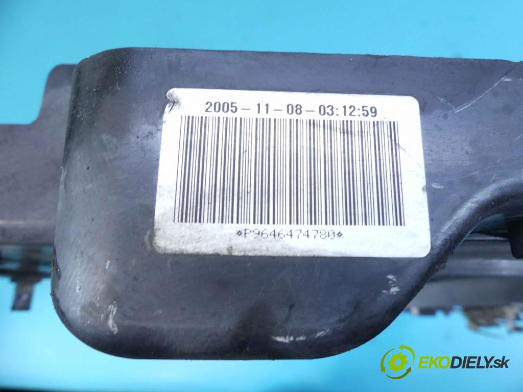 Citroen C5 I 2001-2008 2.0 hdi 136 HP automatic 100 kW 1997 cm3 5- pas predný 9646474780 (Výstuhy predné)