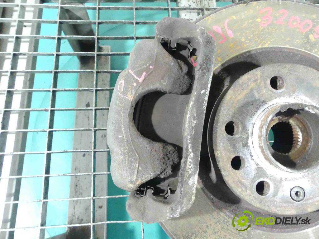 Fiat Croma II 2005-2010 2.4 jtd 200 HP automatic 147 kW 2387 cm3 5- brzdič predné ľavý  (Ostatné)