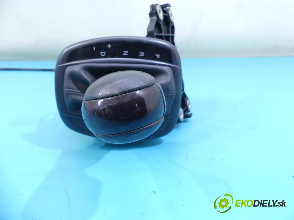 Fiat Croma II 2005-2010 2.4 jtd 200 HP automatic 147 kW 2387 cm3 5- Páka: Změny: stupeň,rýchlosť 553481320 (Rýchlostné páky / kulisy)