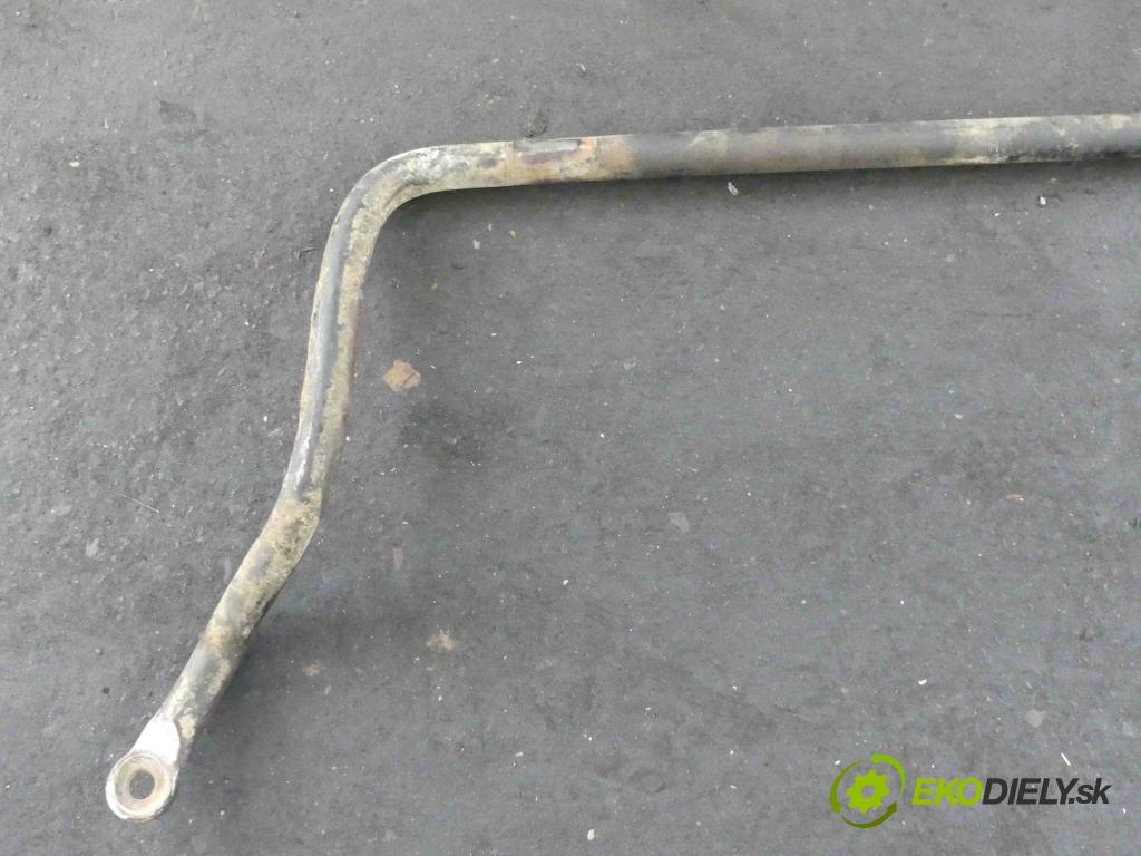 Mitsubishi Pajero I 1982-1991 2.5 karburátor: 103 HP manual 76 kW 2531 cm3 3- tyč stabilizatora  (Tyče stabilizátora)