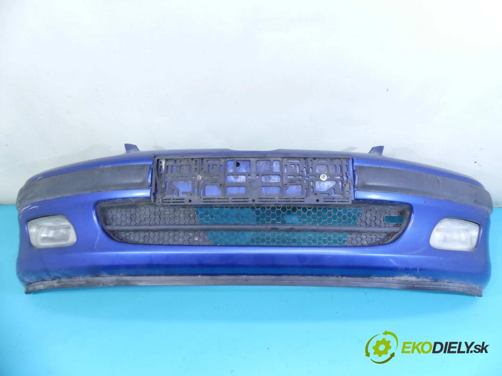Peugeot 106 1.4 75 hp manual 55 kW 1360 cm3 3- nárazník přední 
