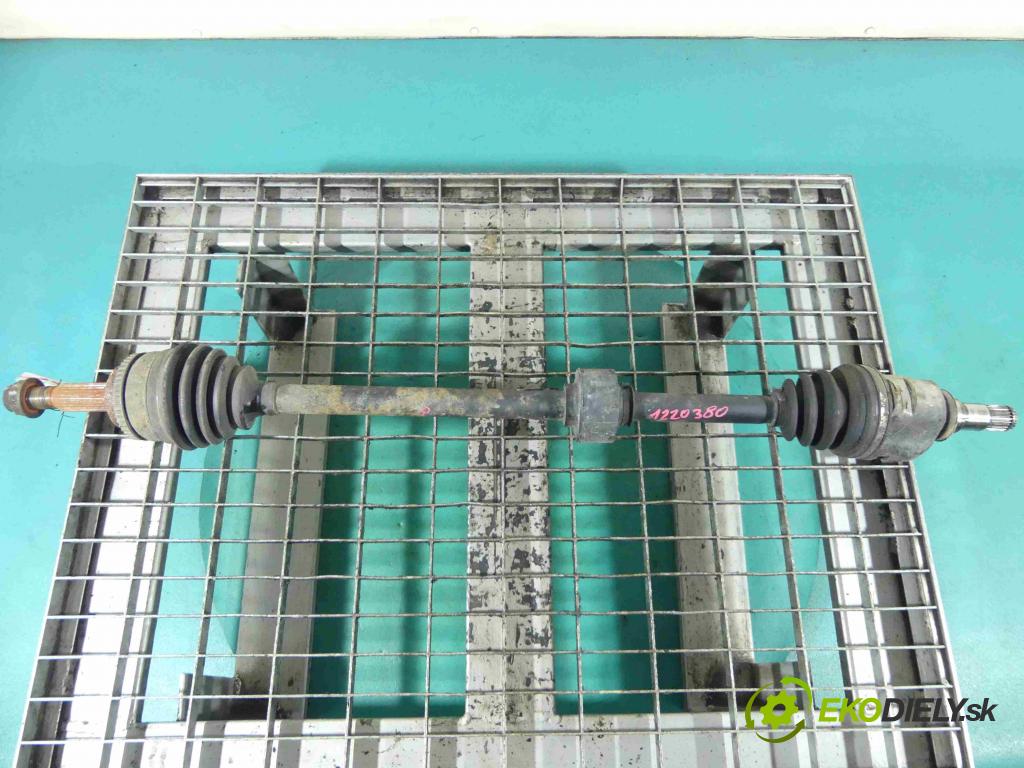 Toyota Corolla E12 2001-2009 1.4 vvti 97KM manual 71 kW 1398 cm3 5- poloos pravé  (Poloosy)