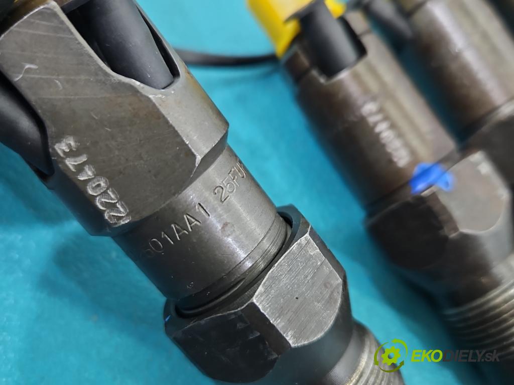 Peugeot 206 1.9d 69KM manual 51 kW 1868 cm3 3- vstrek DCR02501AA1 (Vstrekovač paliva)