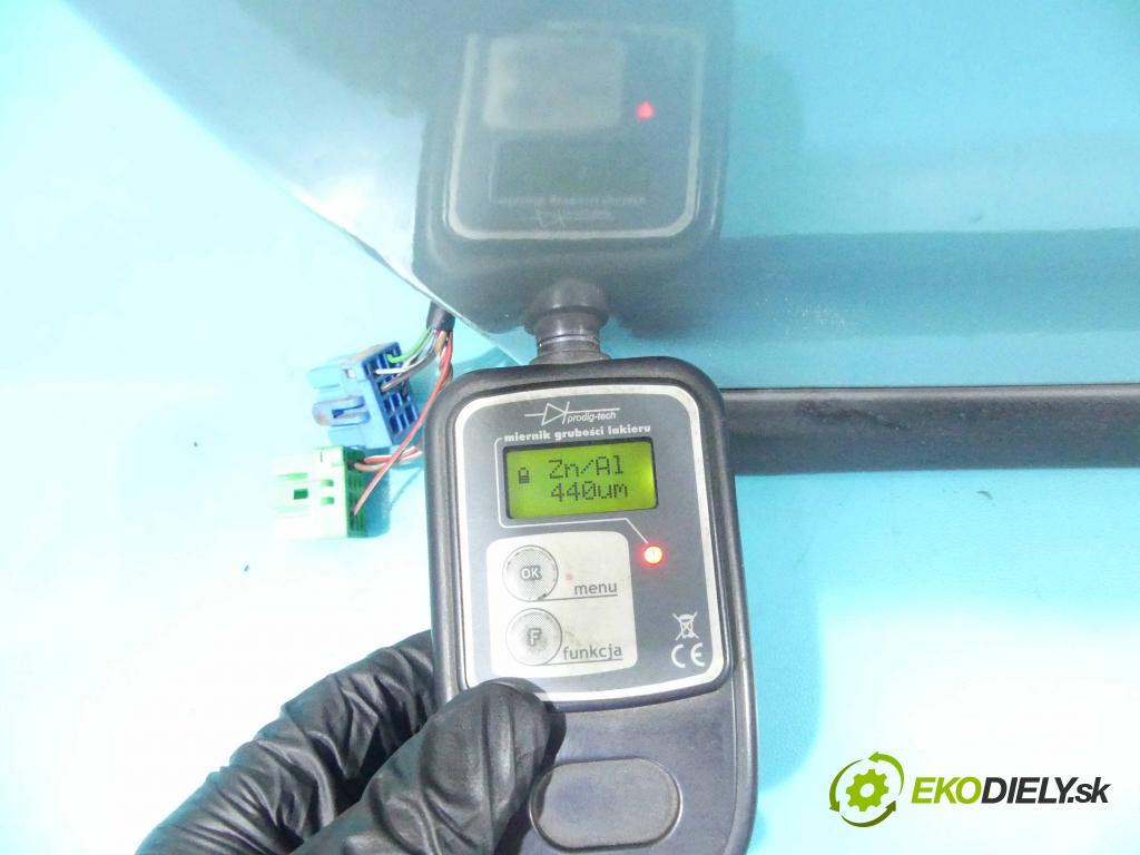 Audi A3 8L 1996-2003 1.6 SR 102 hp manual 75 kW 1595 cm3 3- dveře přední levé