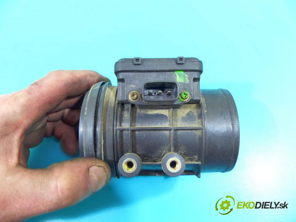 Mazda Premacy 2.0 16v 131 HP manual 96 kW 1991 cm3 5- průtokoměr: E5T52271 (Váhy vzduchu)