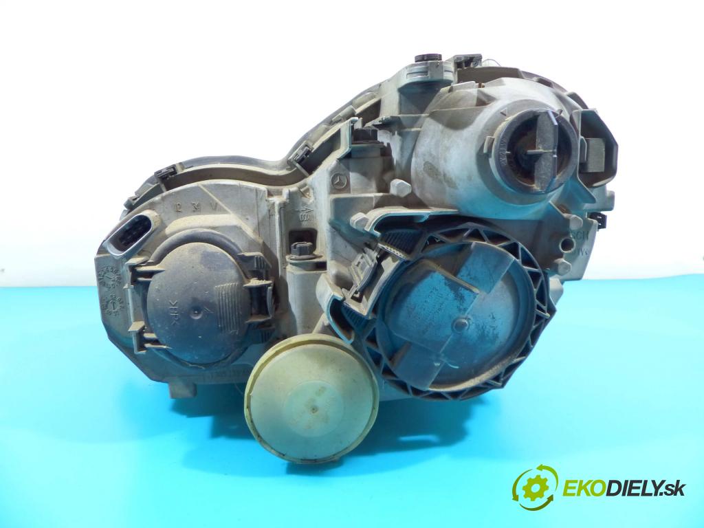 Mercedes C W203 2000-2007 2,2.0 cdi 116 HP manual 85 kW 2148 cm3 4- Reflektor: pravý 0301166202 (Pravé)