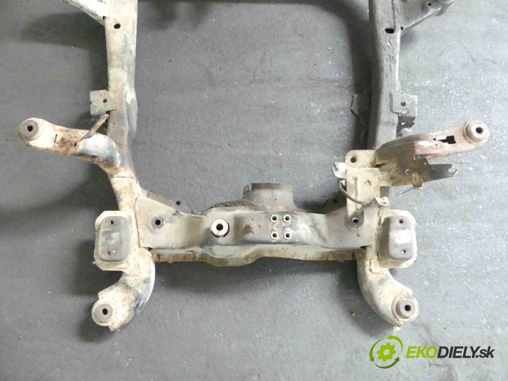Opel Astra II 1998-2009 1.4 16v 90 hp manual 66 kW 1389 cm3 3- výztuha motoru