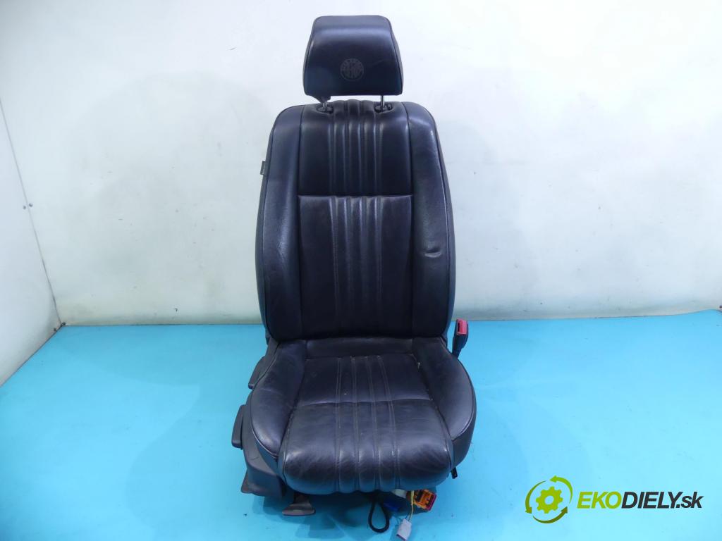 Alfa romeo 159 1.9 jtd 120 HP manual 88 kW 1910 cm3 5- sedačke: komplet