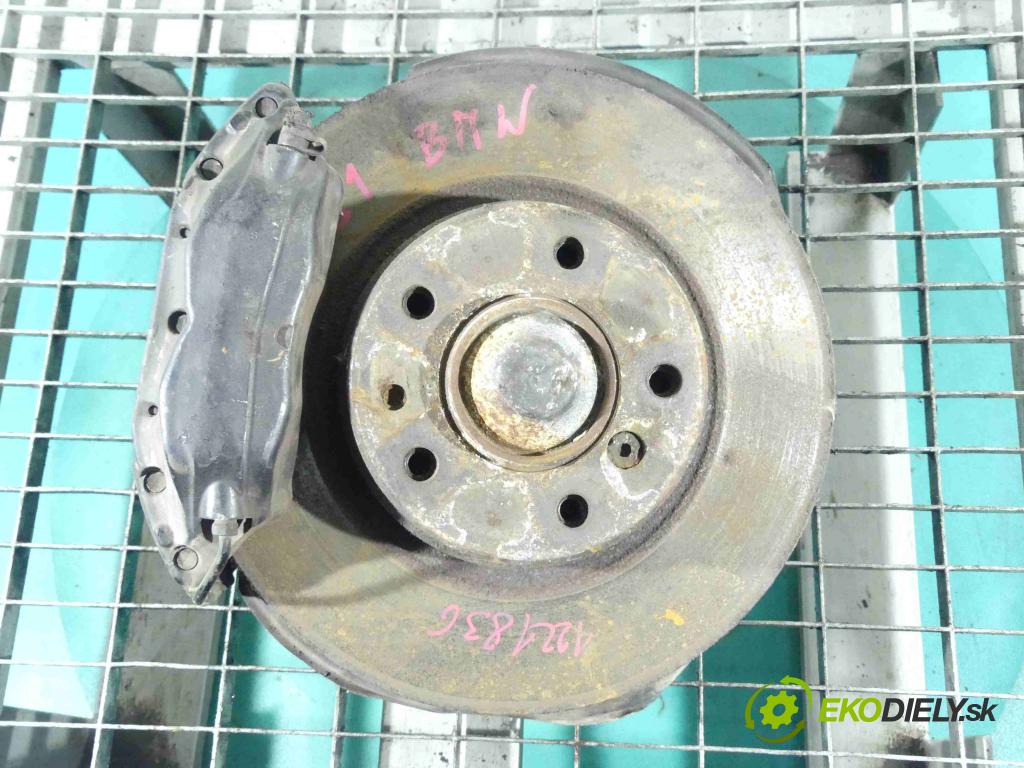 Bmw 7 E38 1994-2001 2.8 24v R6 193 HP automatic 142 kW 2793 cm3 4- náboj pravé  (Náboje)