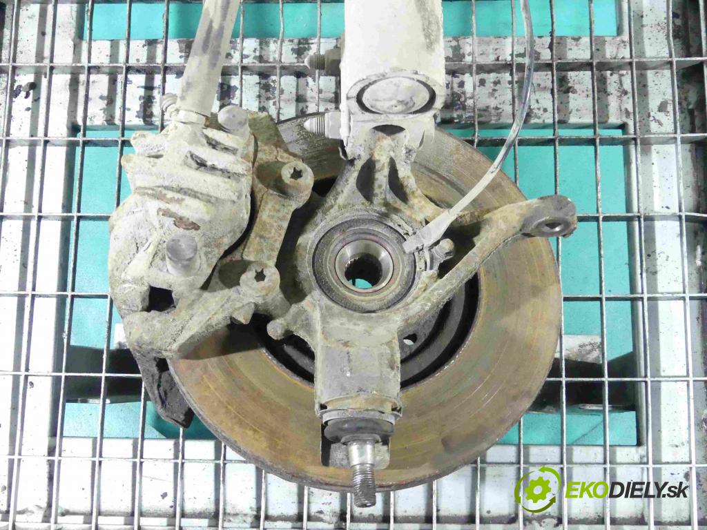 Peugeot 308 I 2007-2013 1.6 THP 174 HP manual 128 kW 1598 cm3 5- náboj pravé  (Náboje)