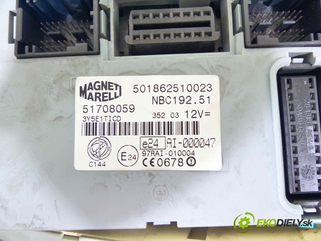 Fiat Stilo 1.9 jtd 116 HP manual 85 kW 1910 cm3 5- modul riadiaca jednotka 46750594 (Ostatné)