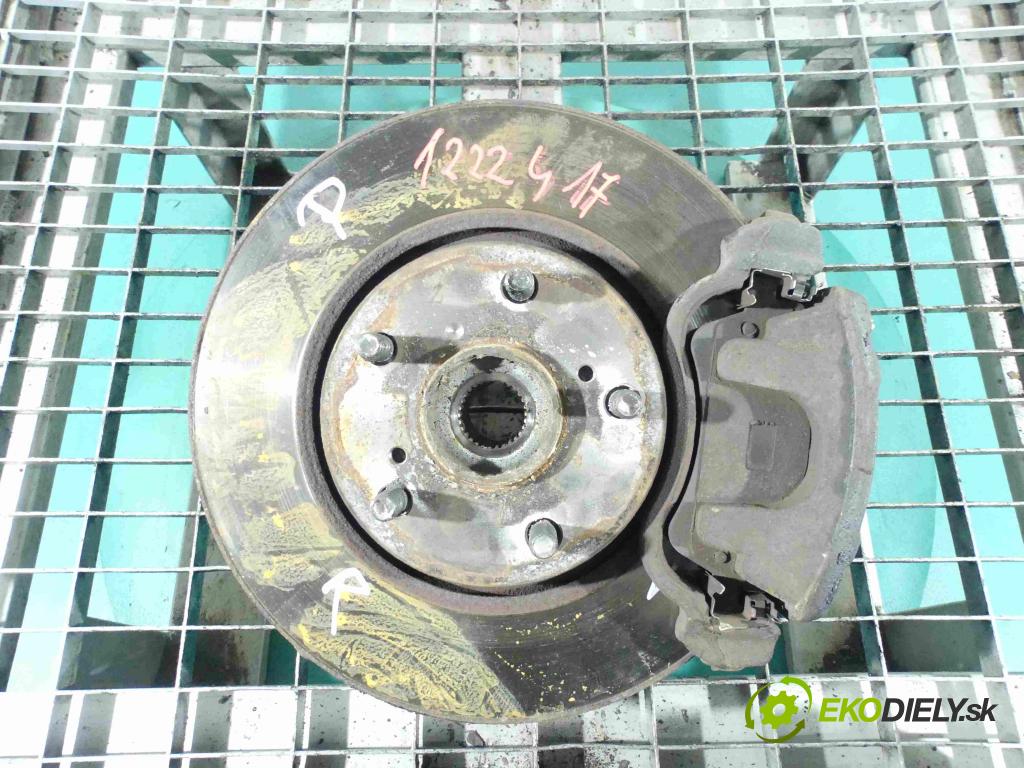 Toyota Corolla E15 2007-2014 2.0 D4D 126 HP manual 93 kW 1998 cm3 4- náboj pravé  (Náboje)