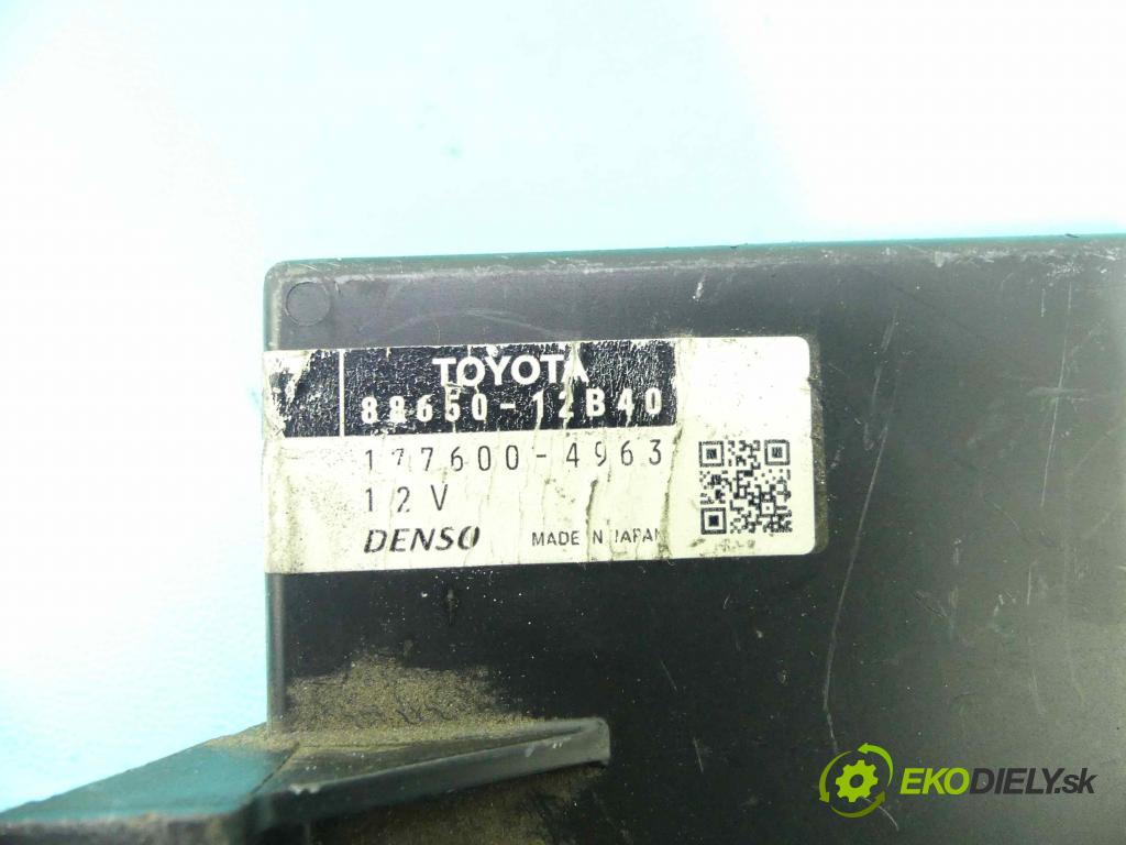 Toyota Corolla E15 2007-2014 2.0 D4D 126 HP manual 93 kW 1998 cm3 4- modul riadiaca jednotka 88650-12B40 (Ostatné)