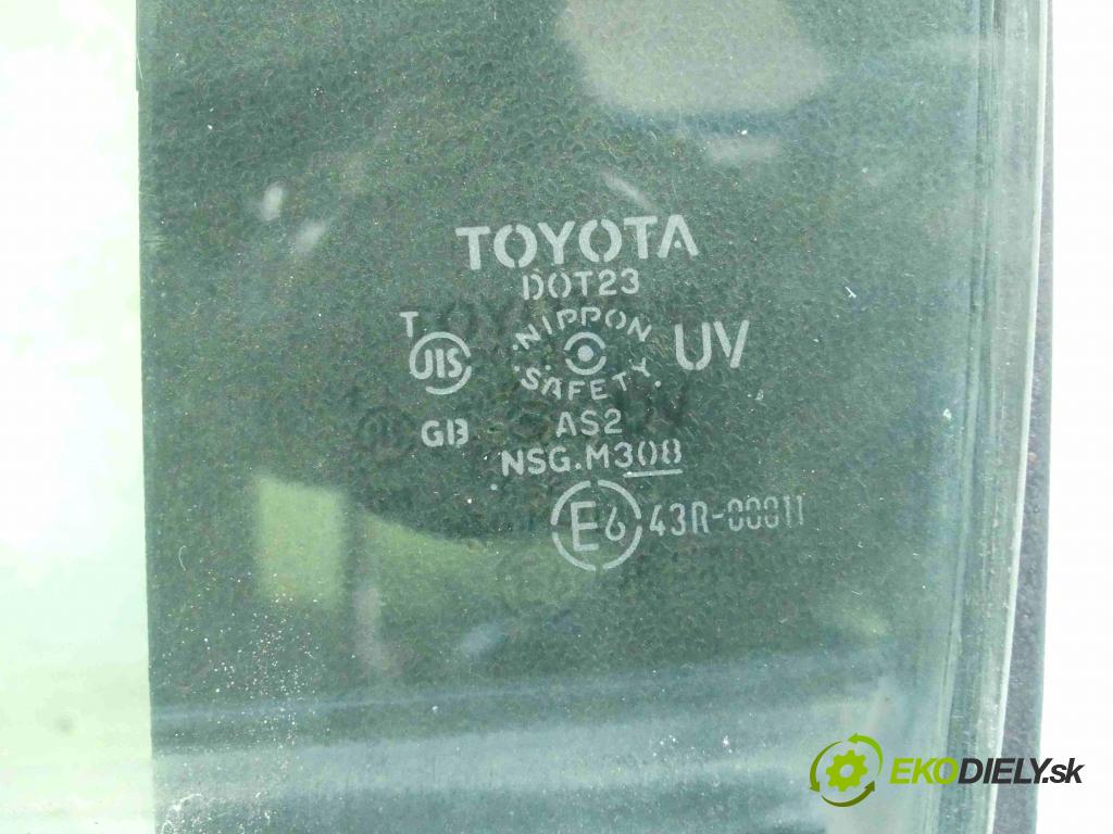 Toyota Corolla E15 2007-2014 2.0 D4D 126 HP manual 93 kW 1998 cm3 4- sklo dvere zadné ľavé