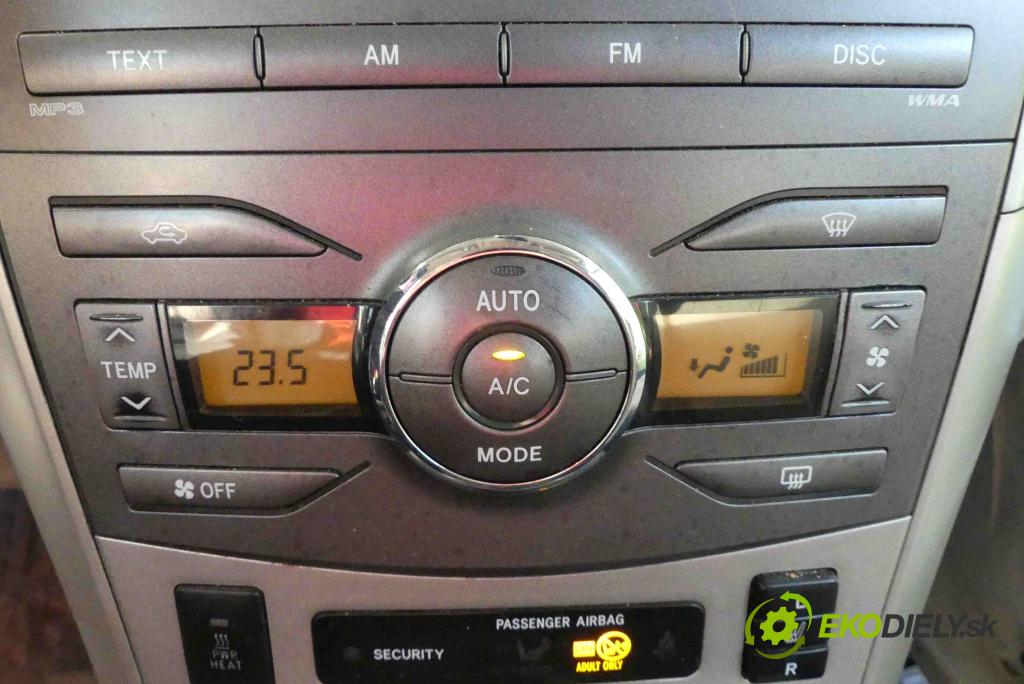 Toyota Corolla E15 2007-2014 2.0 D4D 126 HP manual 93 kW 1998 cm3 4- panel kúrenia 55900-12A60