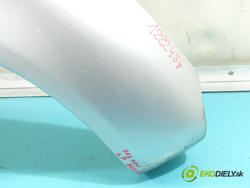 Vw New Beetle 1998-2010 1.9 tdi 90 hp manual 66 kW 1896 cm3 3- blatnik přední levý 1C0821105F