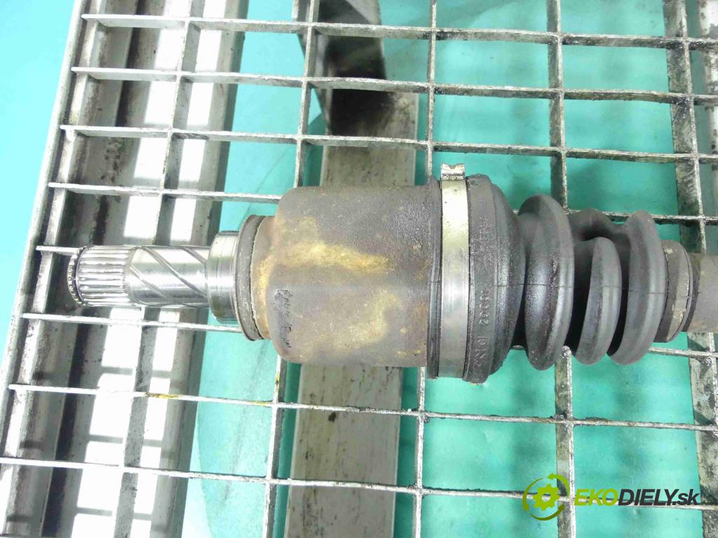 Renault Kangoo II 2008- 1.5 dci 86 HP manual 63 kW 1461 cm3 5- poloos ľavé  (Poloosy)