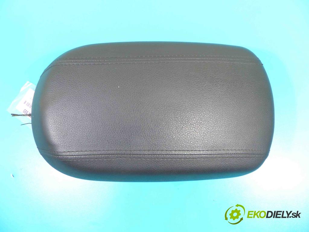 Kia Sportage III 2010-2015 2.0 crdi 184hp automatic 135 kW 1995 cm3 5- operadlo  (Lakťové opierky)