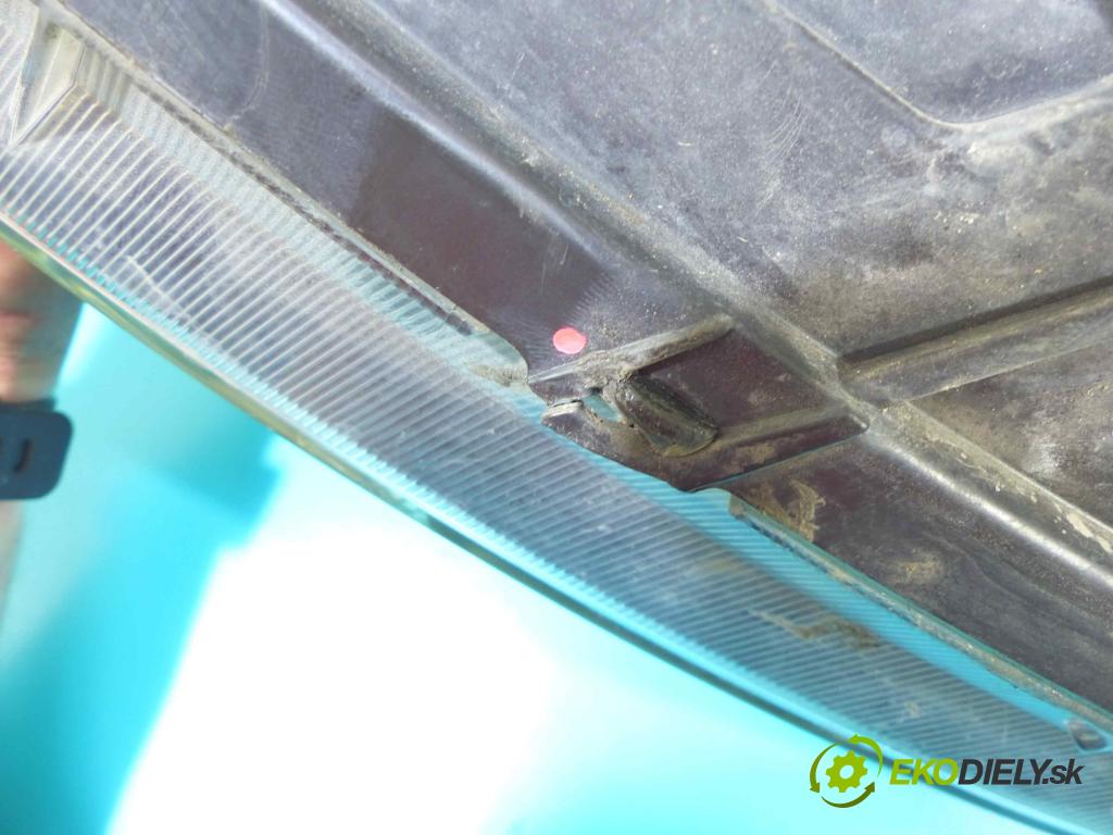 Kia Sportage III 2010-2015 2.0 crdi 184hp automatic 135 kW 1995 cm3 5- Reflektor: pravý  (Pravé)