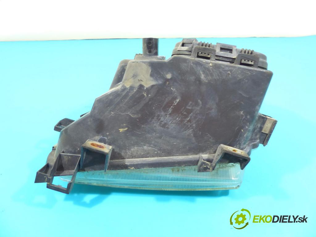 Seat Arosa 1.7 sdi 60 HP manual 44 kW 1716 cm3 3- Reflektor: pravý  (Pravé)