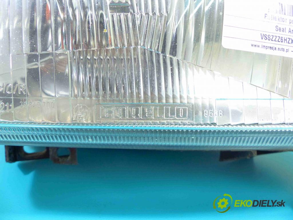 Seat Arosa 1.7 sdi 60 HP manual 44 kW 1716 cm3 3- Reflektor: pravý  (Pravé)