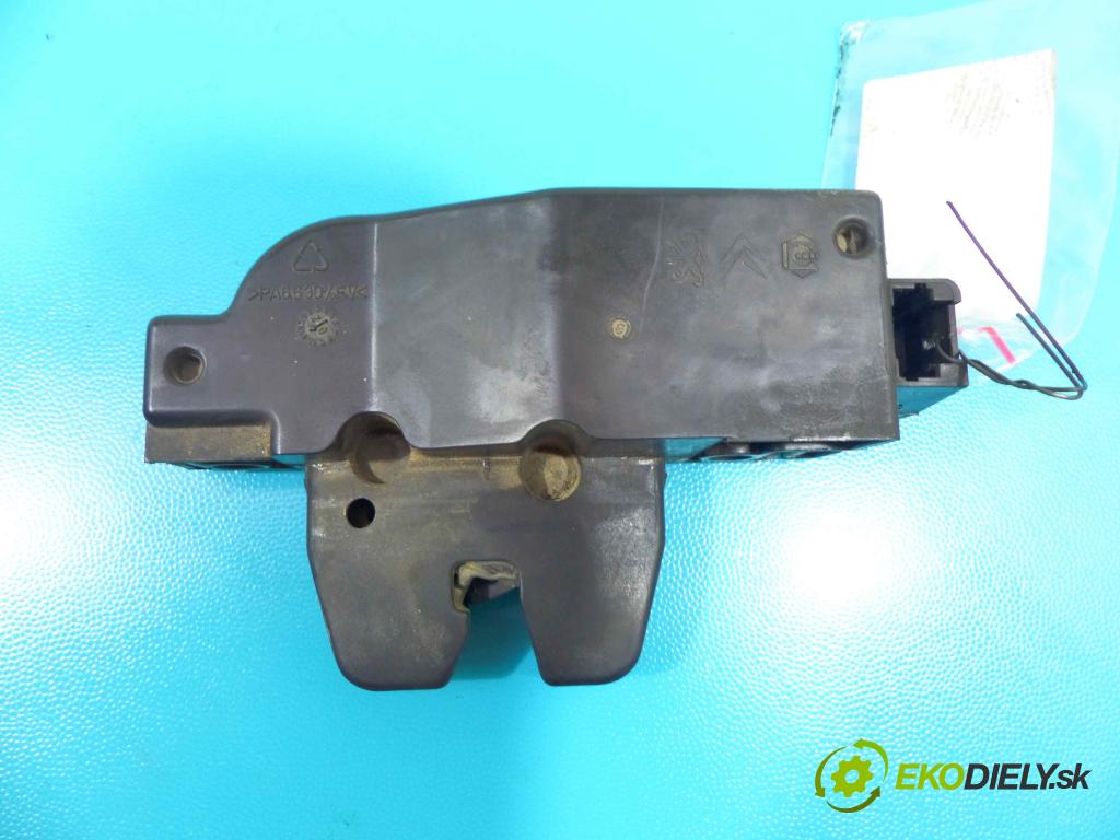 Fiat Ulysse II 2002-2010 2.0 jtd 109 hp manual 80 kW 1997 cm3 5- zámek kufrových dveří zadní 9646091580