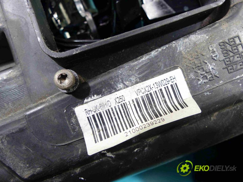 Jaguar XF 2007-2015 3.0 TD V6 241KM automatic 177 kW 2993 cm3 4- Reflektor: pravý VPCX2X-13W029-EH (Pravé)