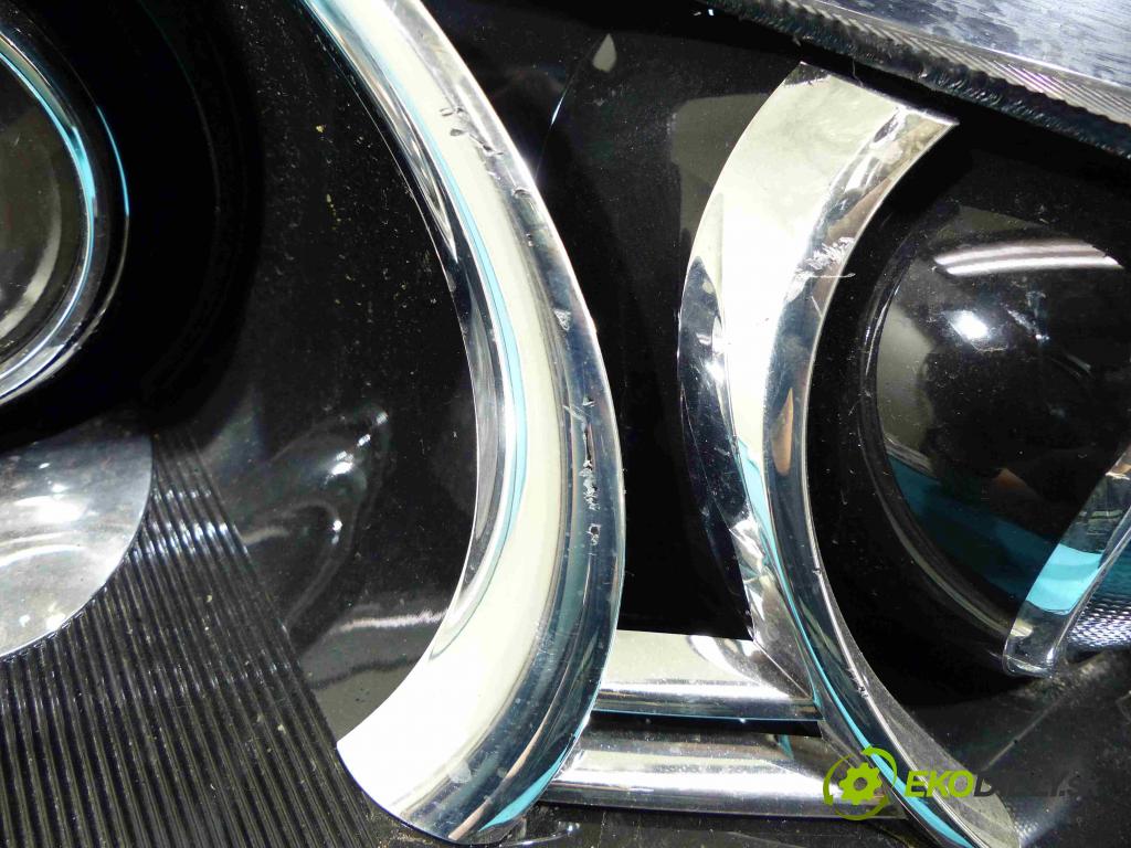Jaguar XF 2007-2015 3.0 TD V6 241KM automatic 177 kW 2993 cm3 4- světlo pravý VPCX2X-13W029-EH