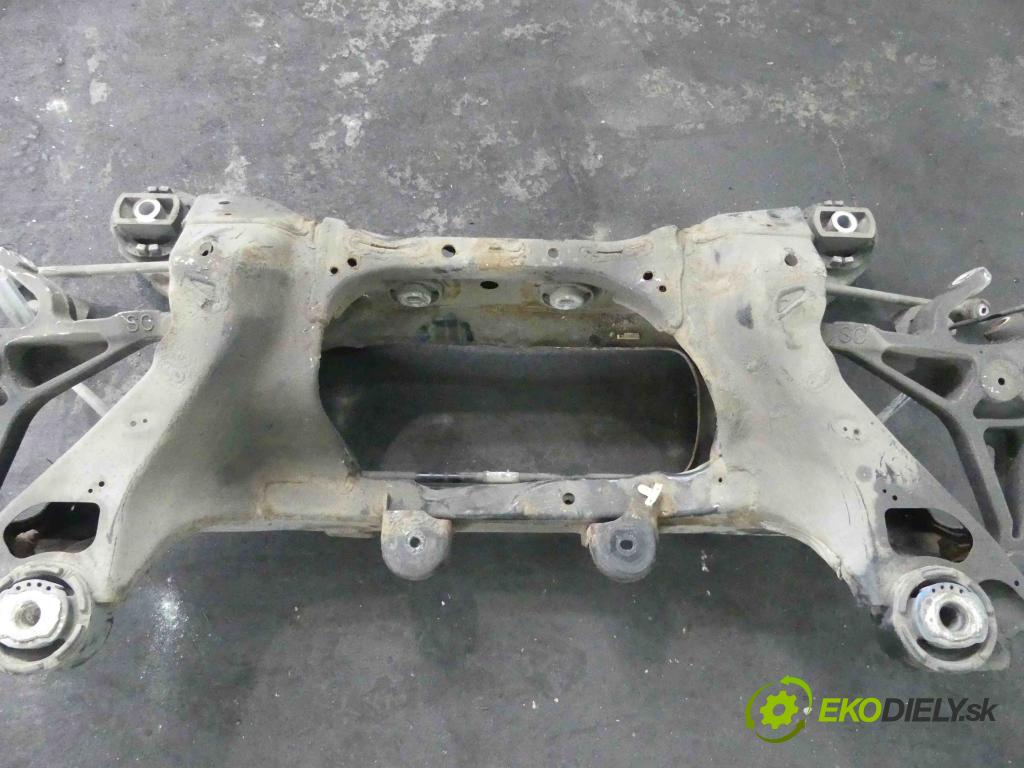 Jaguar XF 2007-2015 3.0 TD V6 241KM automatic 177 kW 2993 cm3 4- zadní výztuha