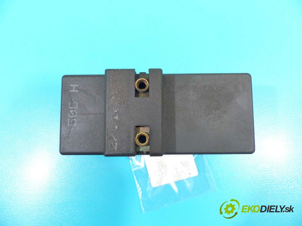 Seat Ibiza II 6K 1993-2002 1.9 tdi 90 hp manual 66 kW 1896 cm3 3- relé 1J0919506H (Relé)