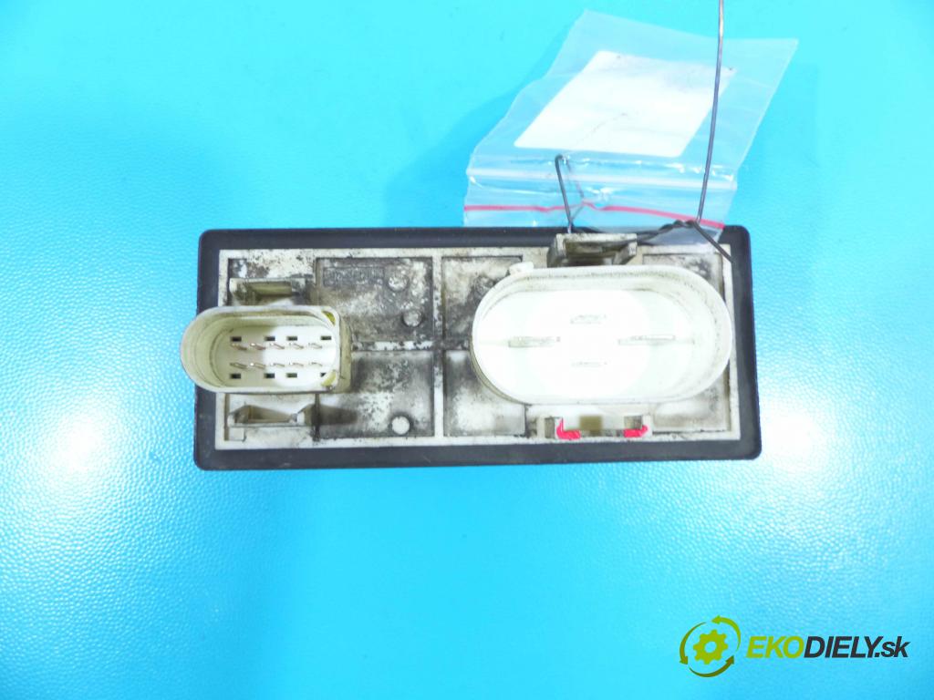 Seat Ibiza II 6K 1993-2002 1.9 tdi 90 hp manual 66 kW 1896 cm3 3- relé 1J0919506H (Relé)