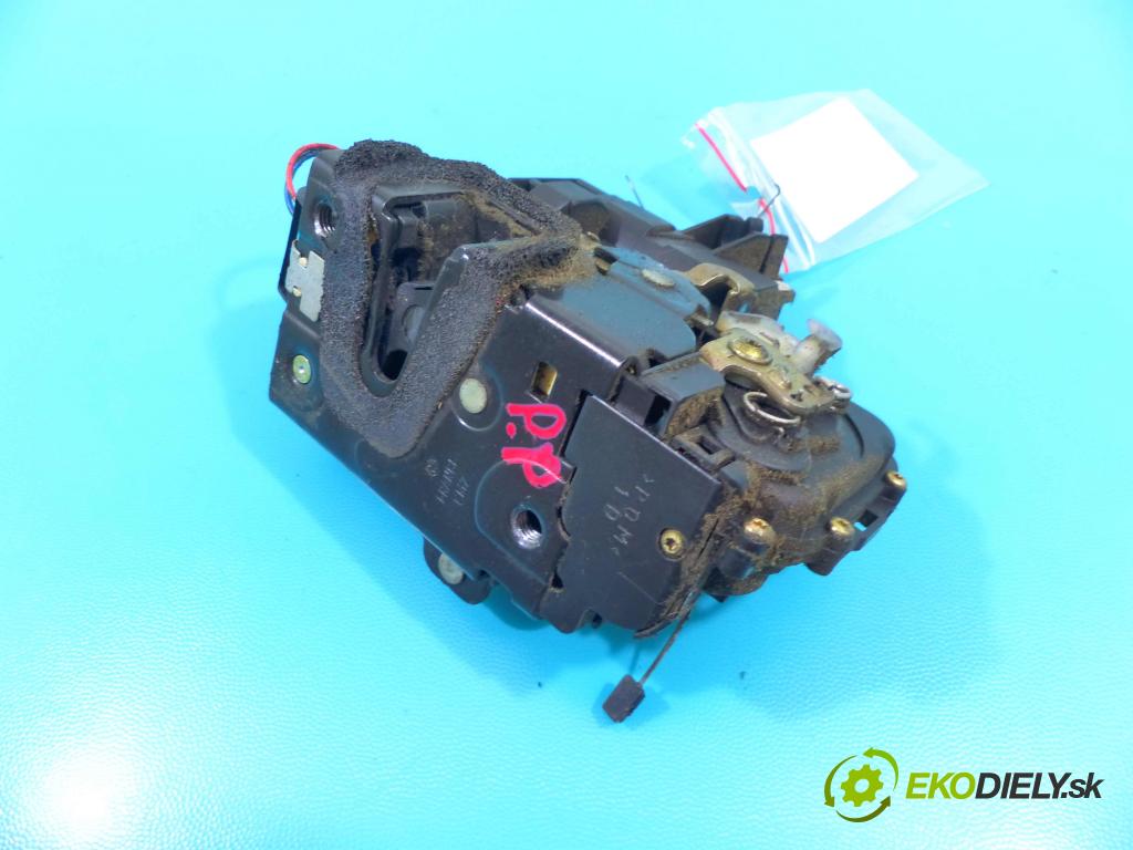 Vw Polo IV 9N 2001-2009 1.2 6V 54 hp manual 40 kW 1198 cm3 3- zámek přední pravý 3B183701BP