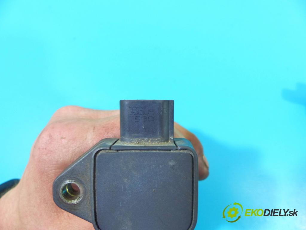 Honda Civic VII 2000-2006 1.6 16v 110 HP manual 81 kW 1590 cm3 5- cievka zapaľovacia  (Zapaľovacie cievky, moduly)