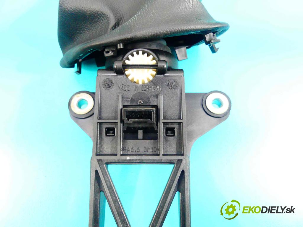 Vw Crafter 2006-2016 2.5 tdi 88 HP automatic 65 kW 2461 cm3 5- Páka: Změny: stupeň,rýchlosť 2E0713021A (Rýchlostné páky / kulisy)