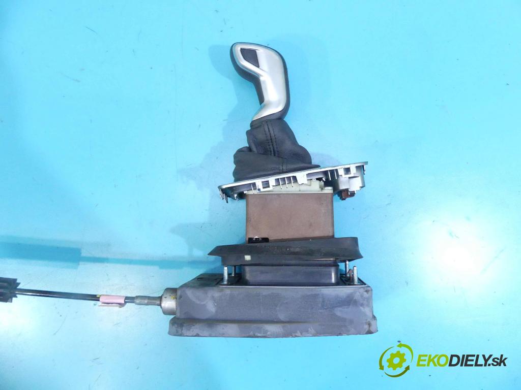 Citroen C5 II 2008-2017 2.0 hdi 163 HP automatic 120 kW 1997 cm3 5- Páka: Změny: stupeň,rýchlosť 9681617780 (Rýchlostné páky / kulisy)